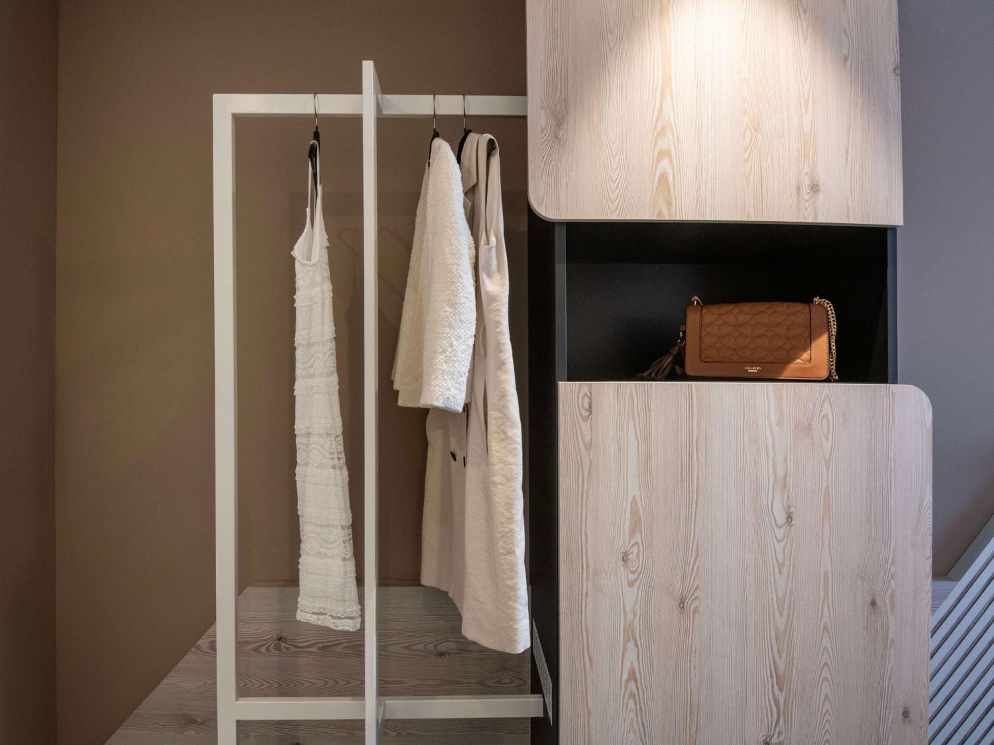 Отель Ibis Styles Porto Vecchio Экстерьер фото