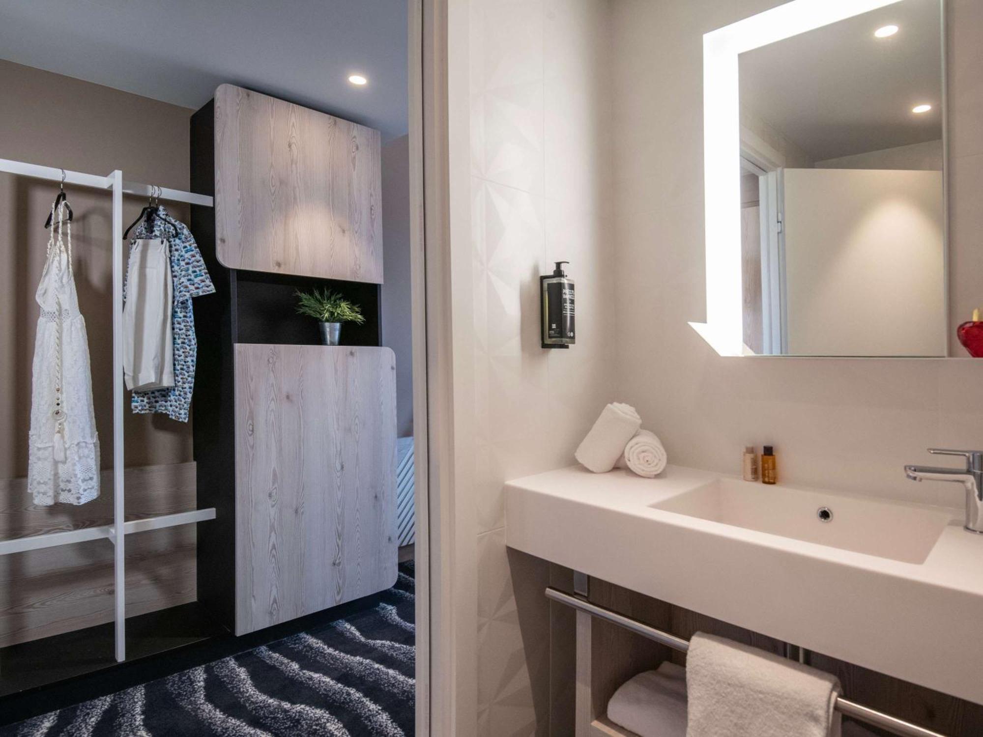Отель Ibis Styles Porto Vecchio Экстерьер фото