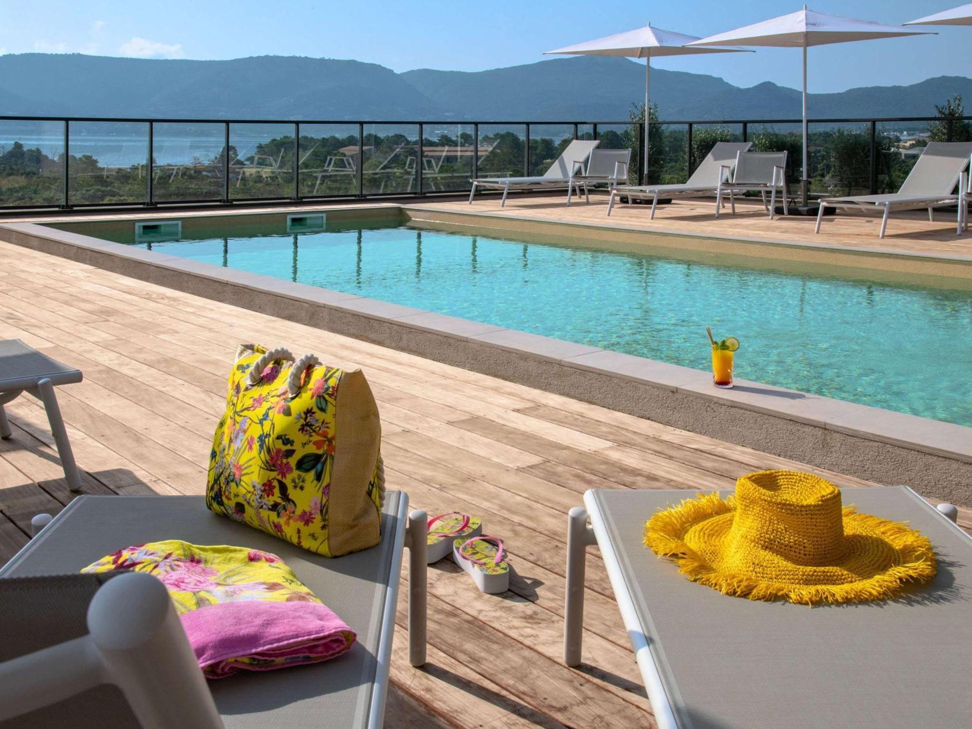 Отель Ibis Styles Porto Vecchio Экстерьер фото