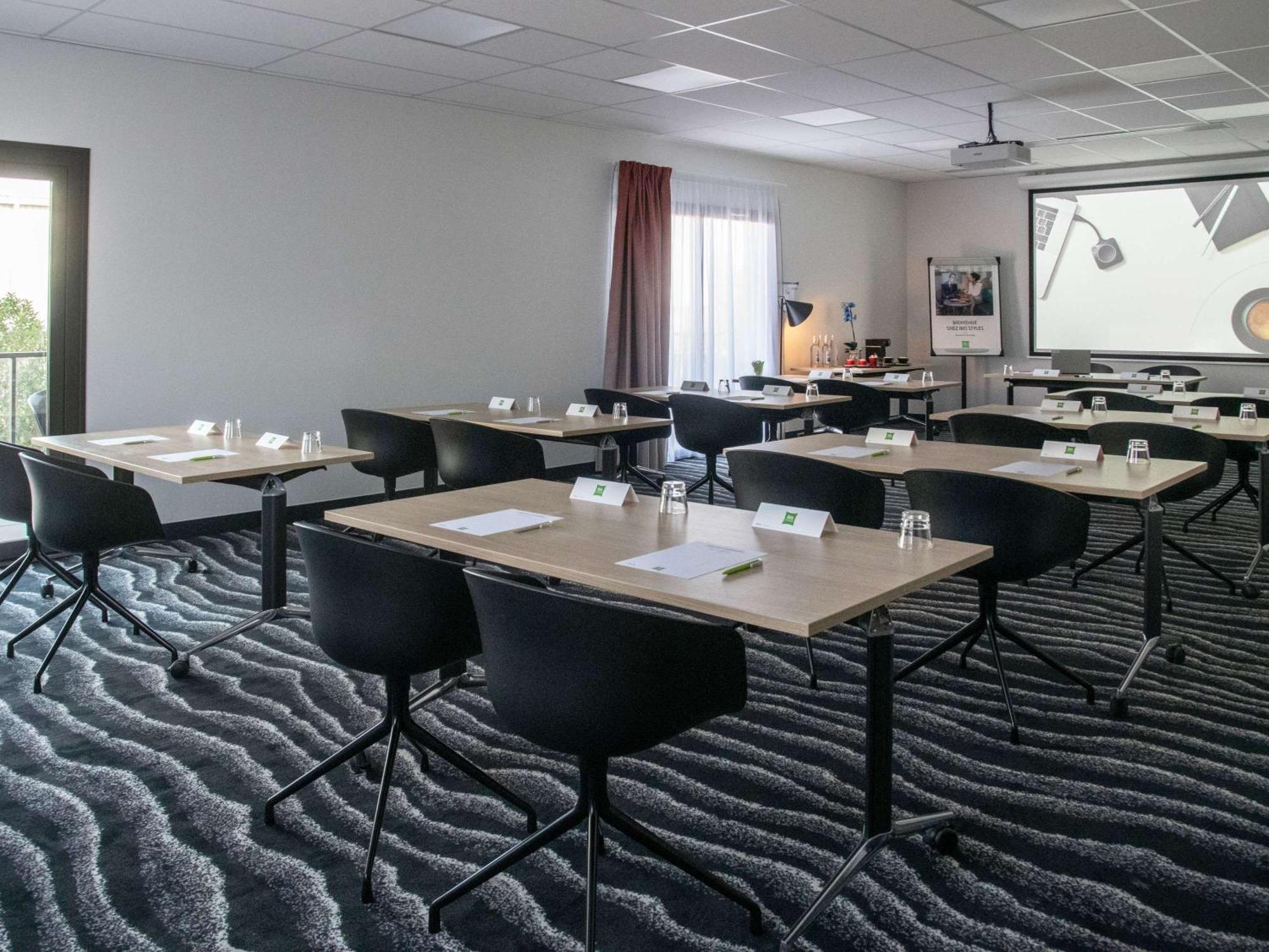 Отель Ibis Styles Porto Vecchio Экстерьер фото