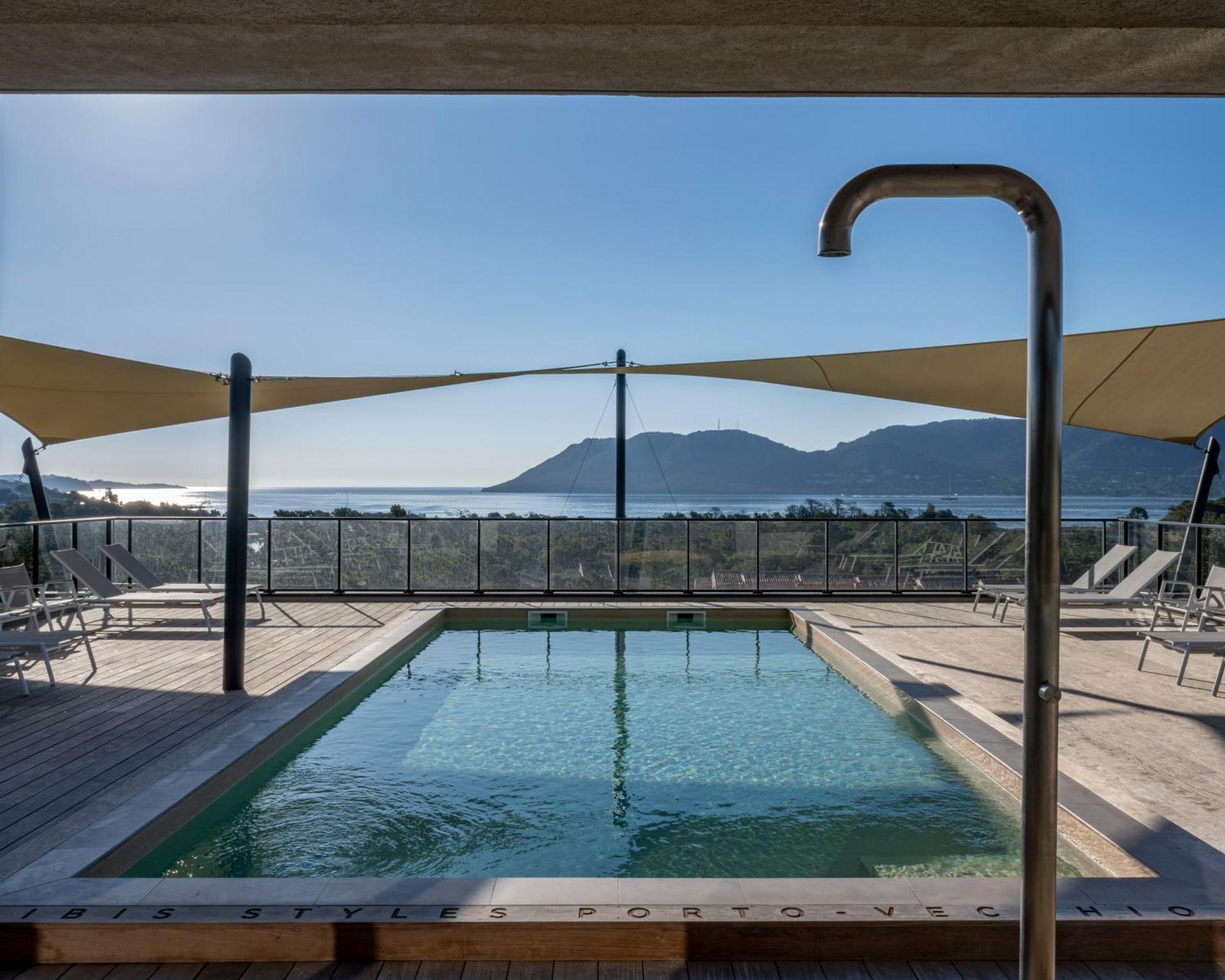 Отель Ibis Styles Porto Vecchio Экстерьер фото