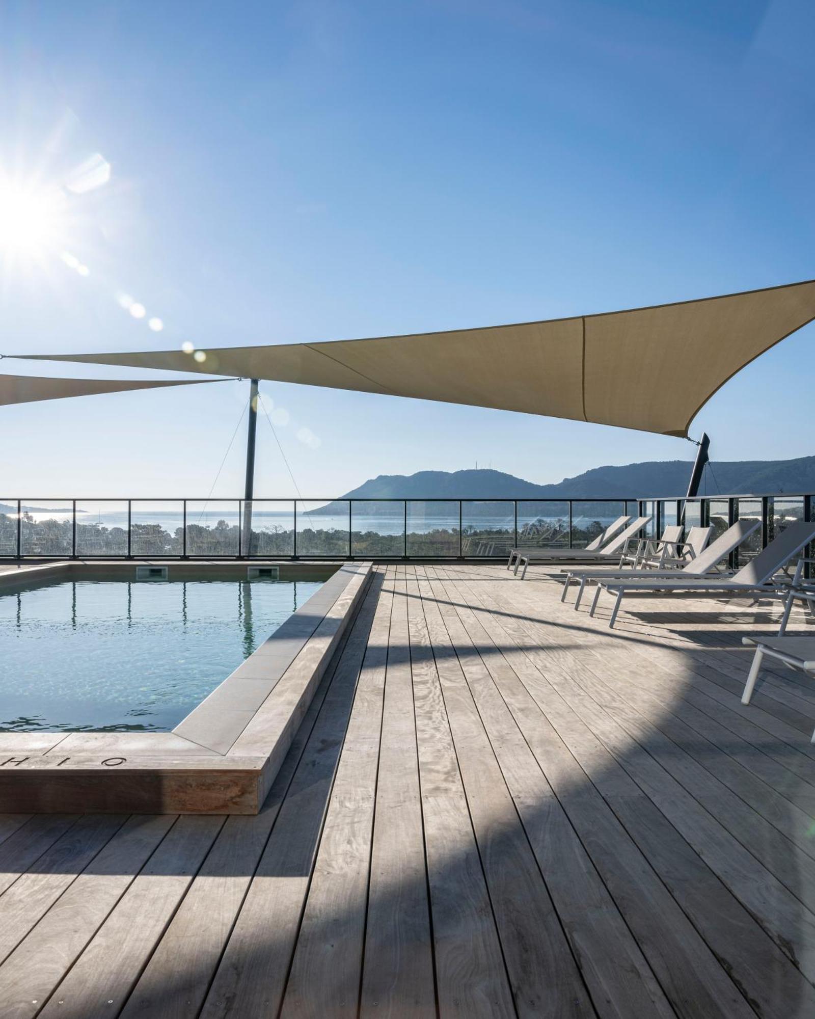 Отель Ibis Styles Porto Vecchio Экстерьер фото