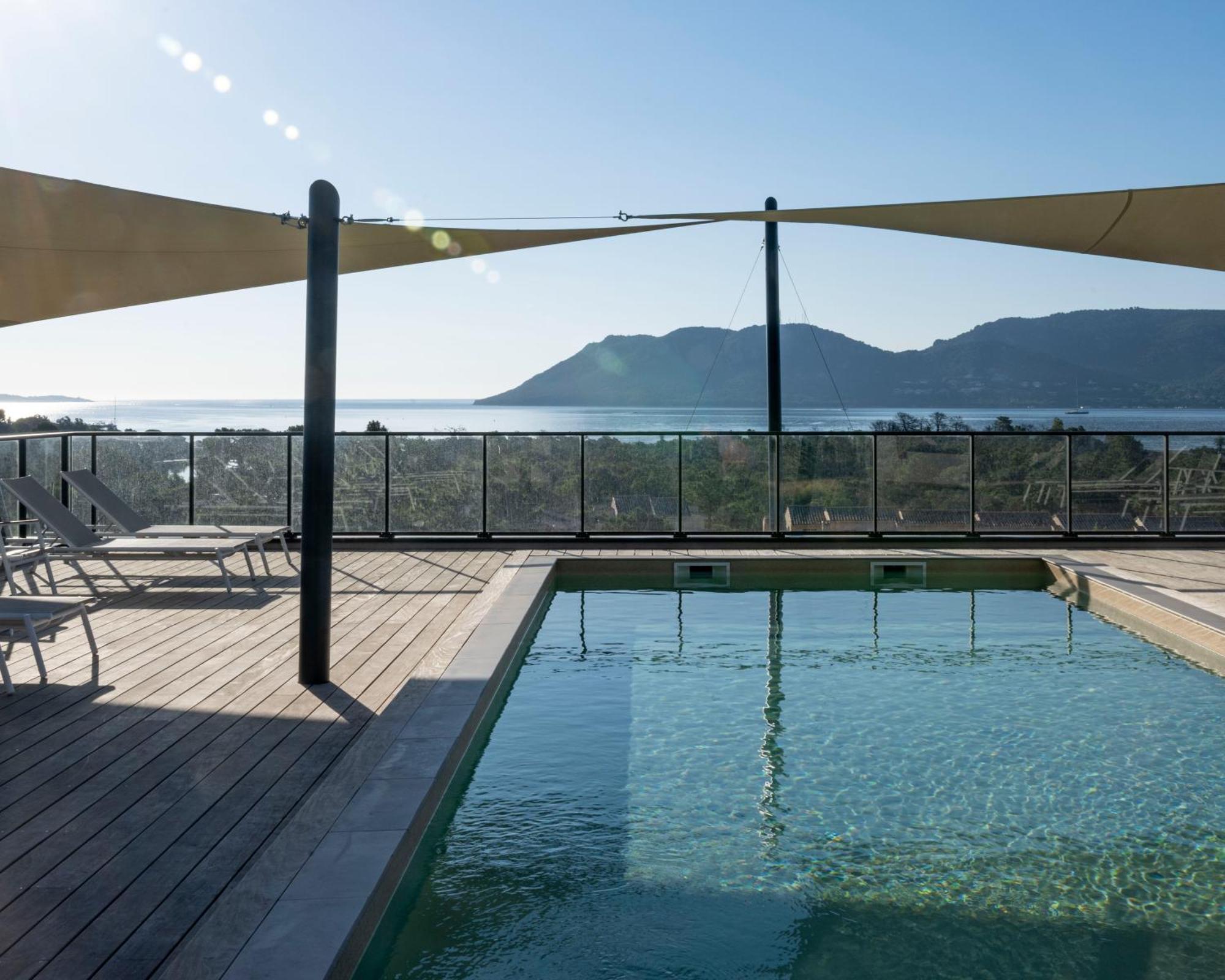 Отель Ibis Styles Porto Vecchio Экстерьер фото